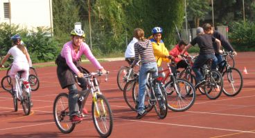 Begr&uuml;ssung per Handschlag