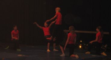 Themenwoche Move-it Akrobatikgruppe